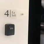 아파트 Prachtige Met Airconditioning 